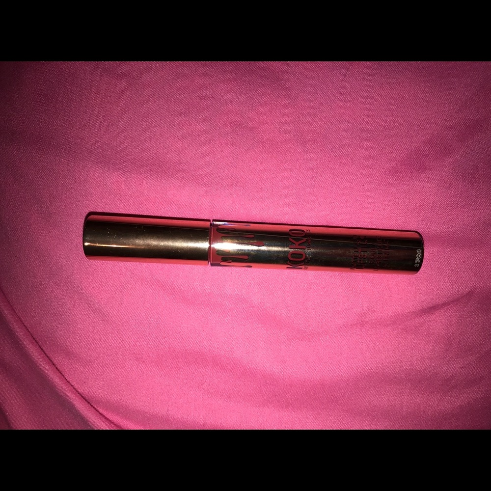 KOKO COLLECTION (ONE MATTE LIPSTICK)